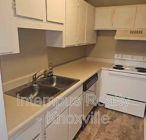 4308 Bounds Rd #K — Photo 4