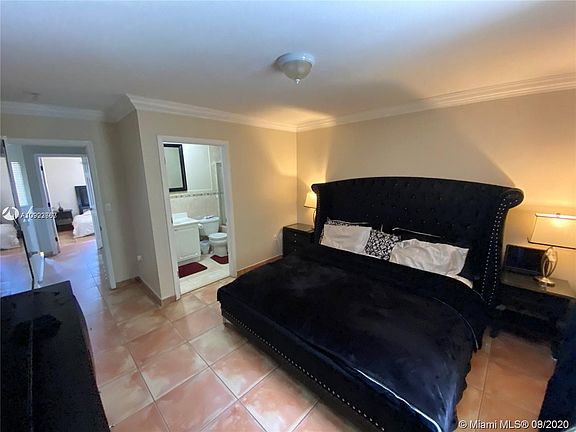 5th image of 8416 NW 103rd St APT 107B