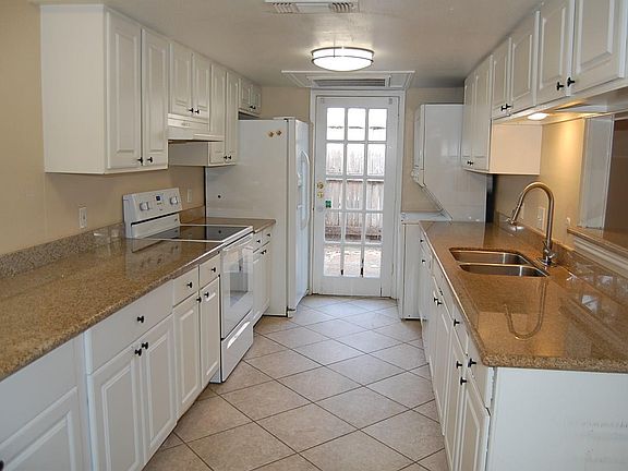 4th image of 13184 Trail Hollow Dr