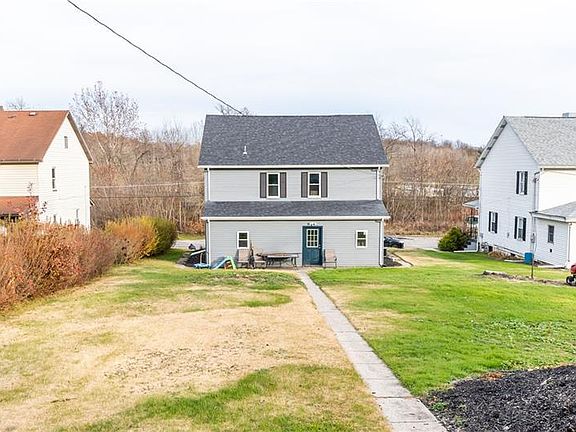 3rd image of 6845 Low St