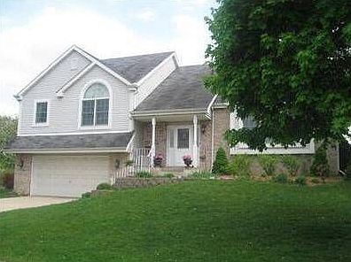 1st image of 196 Chateau Dr