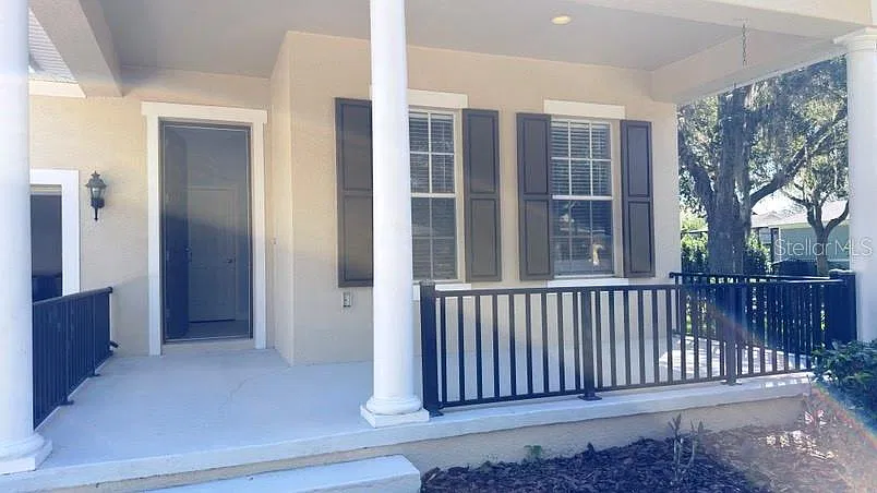 3 bed, 2.0 bath, 2077 sqft, $2,695 — Photo 4