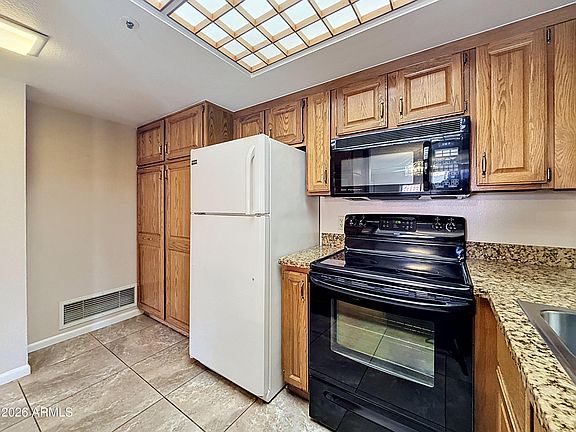 5th image of 10330 W Thunderbird Boulevard #A303