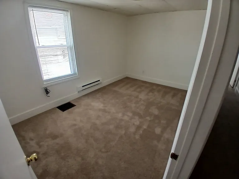 1313 Virginia Ave — Photo 5