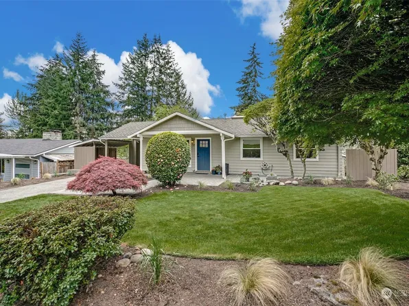 137 152nd Place SE, Bellevue, WA 98007