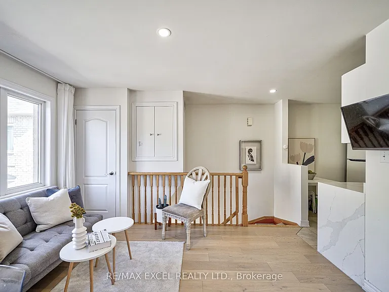 5 Bloom St #COACH — Photo 8