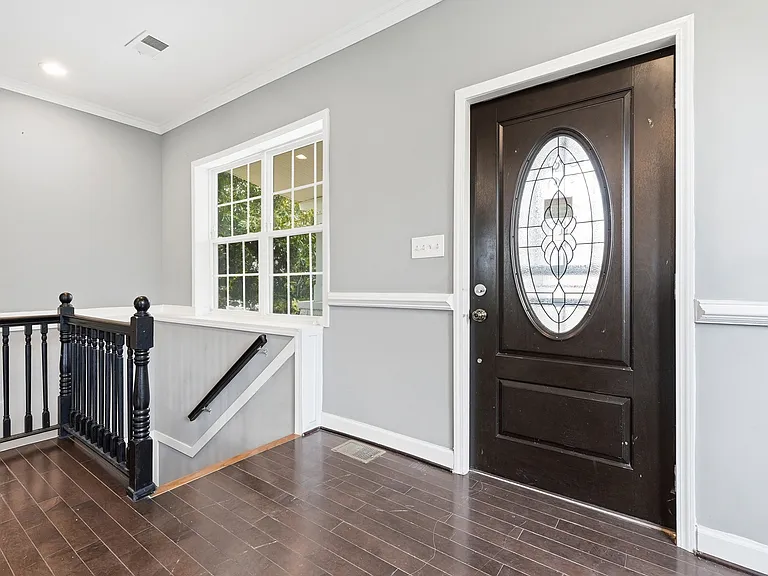 5818 Field Pl NE — Photo 6