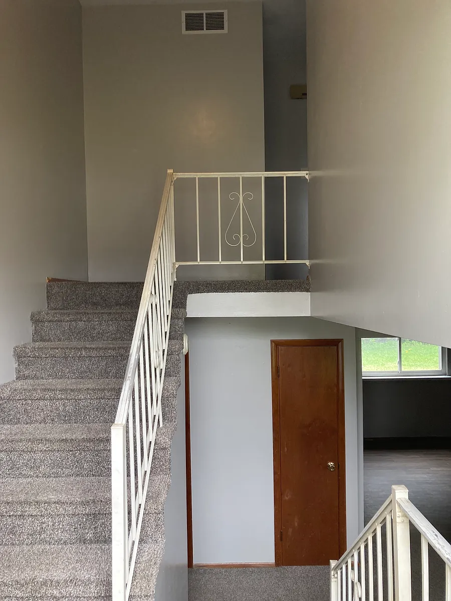 Building Photo - 107 Devol Dr #B