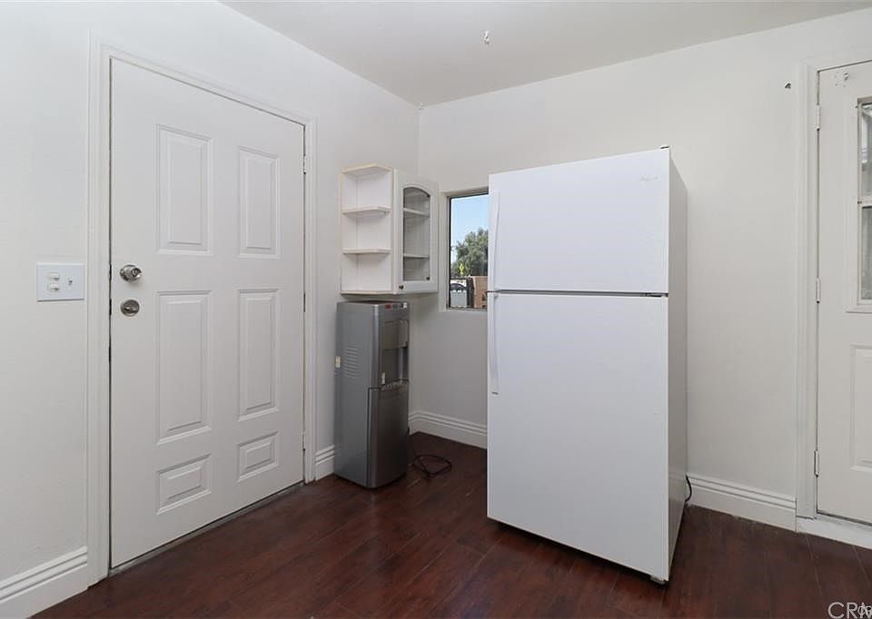 1st image of 294 S Campus Ave