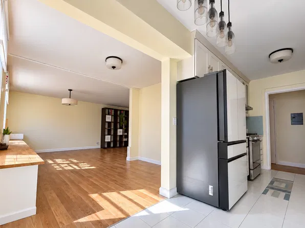 (undisclosed Address), Flushing, NY 11355