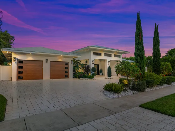 1117 Lake Dr, Delray Beach, FL 33444