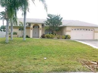 422 SE 18th St, Cape Coral, FL 33990