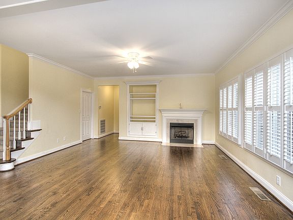 5th image of 8902 Providence Estates Ct