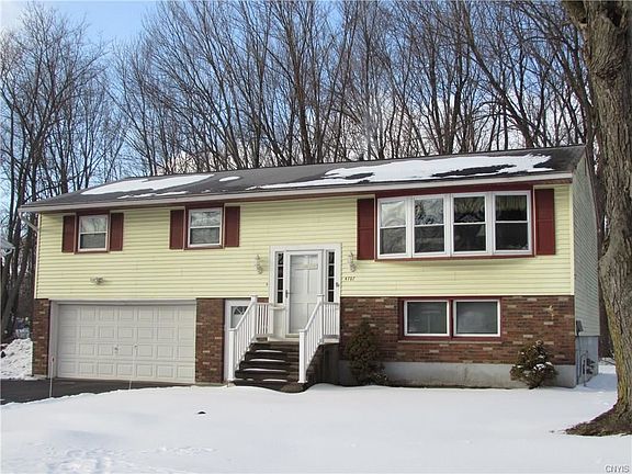 2nd image of 4787 Black Oak Dr