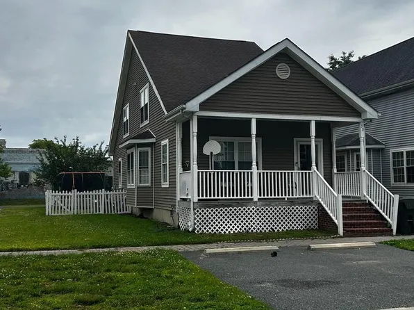 30 Kelley Gibson St, Easton, MD 21601