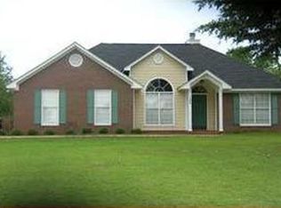 104 Kelly Ct, Leesburg, GA 31763
