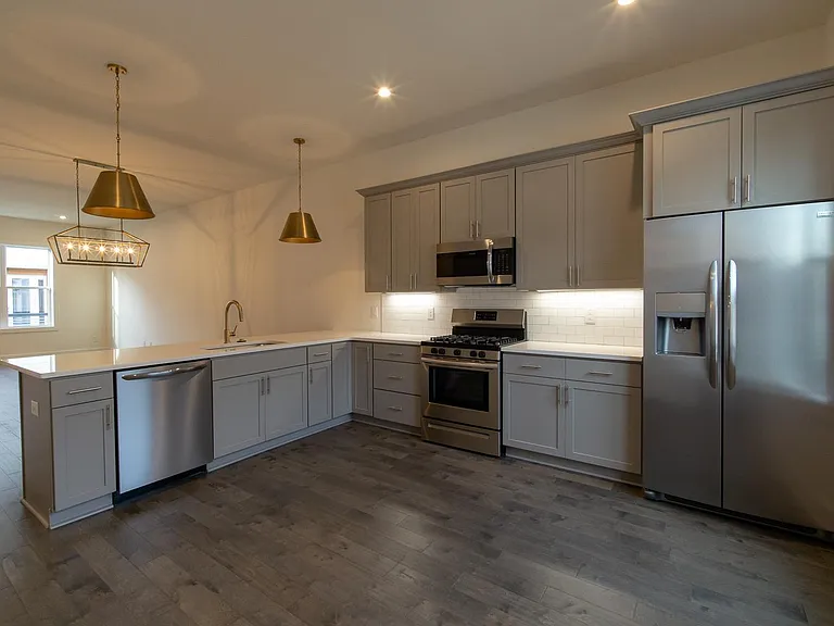 701 James Ave — Photo 7