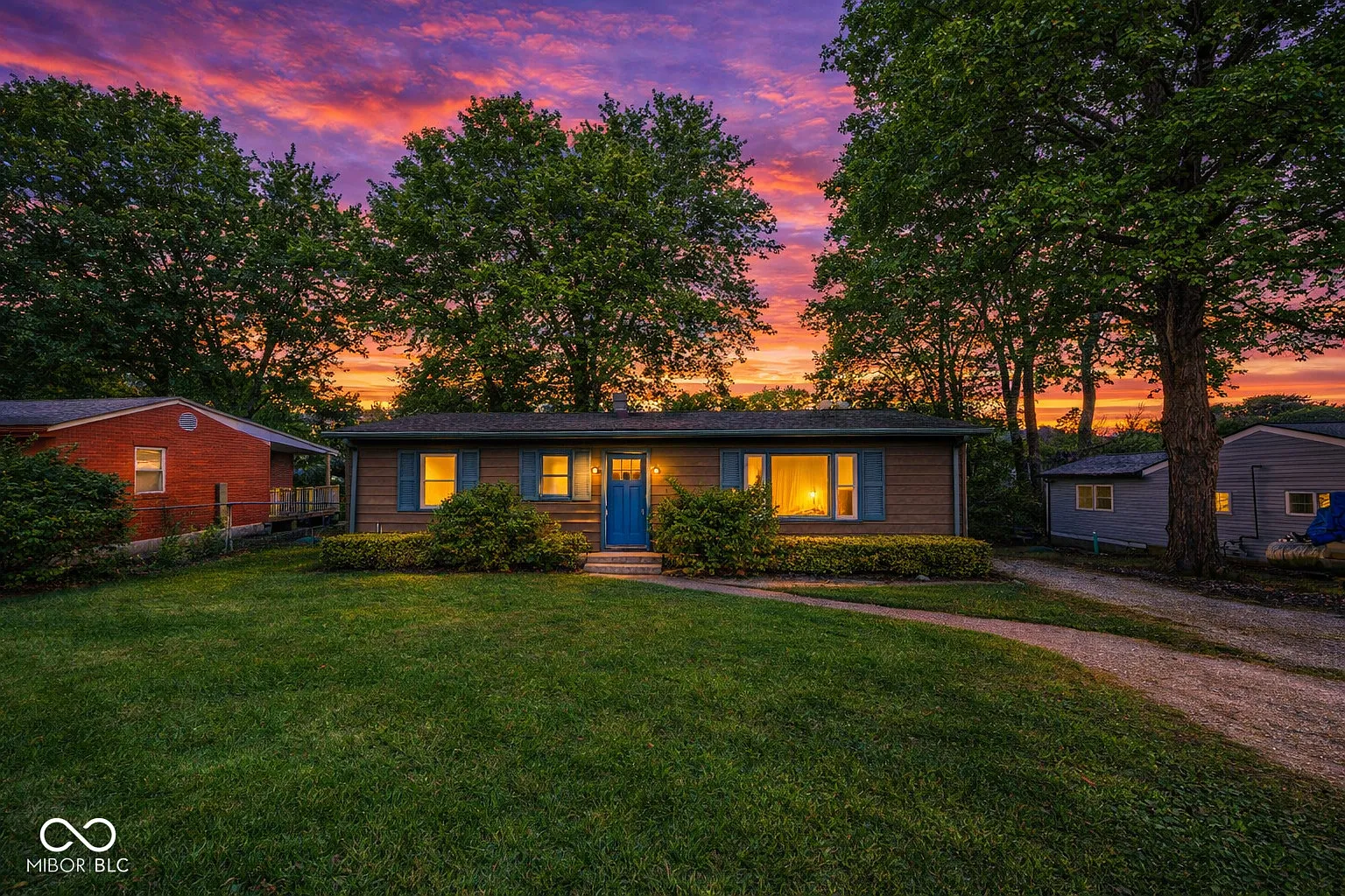 8667 S Nash Dr photo 1