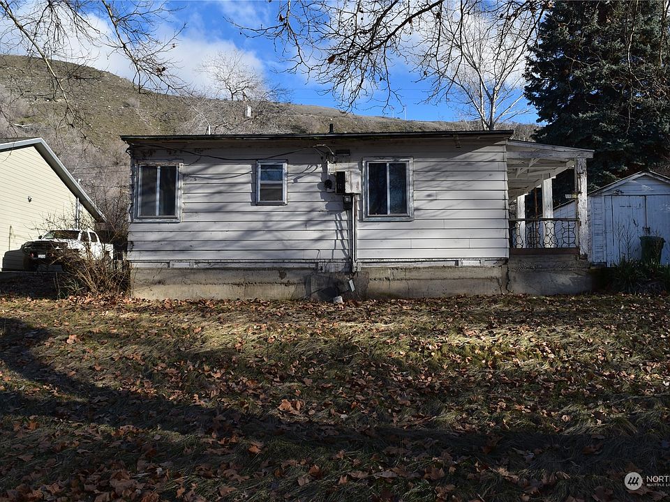 1129 Tilmus Street, Coulee Dam, WA 99116 Zillow