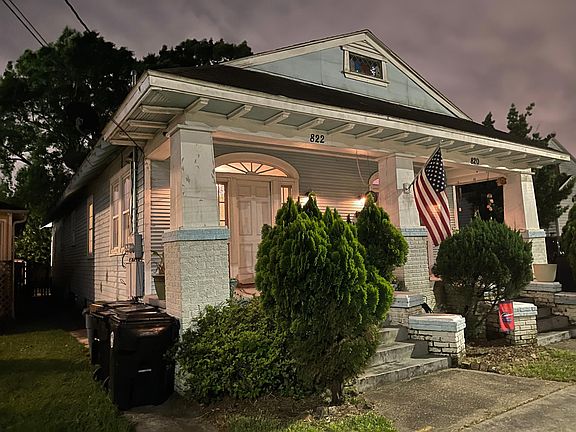 3rd image of 822 Navarre Ave