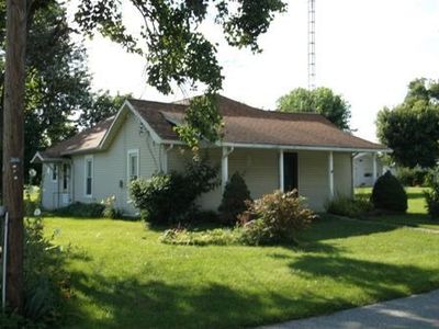114 N Nichols Ave, Petersburg, IN, 47567