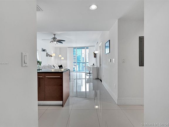 5th image of 475 Brickell Ave APT 1912