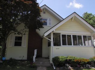2257 Wyoming Ave SW, Wyoming, MI 49519