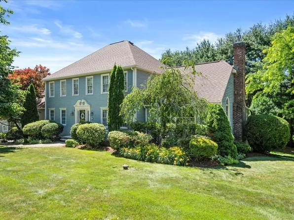 2 Patriot Dr, Northborough, MA 01532