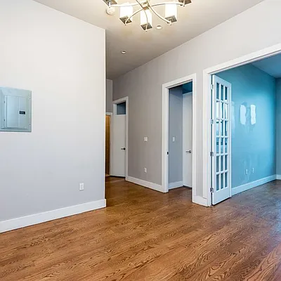 Rented by Nooklyn NYC LLC | media 52