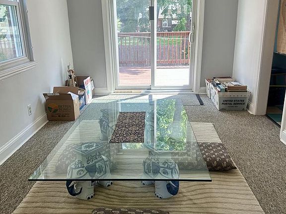 3rd image of 61 Greenhill Rd