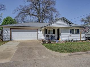 4207 E 7th St, Tulsa, OK 74112