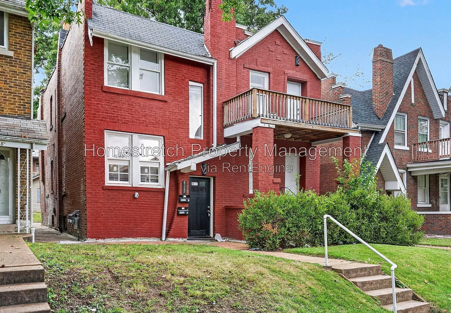 3 bed, 1.0 bath, 927 sqft, $1,295 — Photo 2