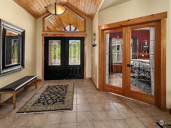 4th image of 71 Sierra Lane