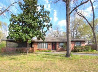 2707 E 53rd St, Tulsa, OK 74105