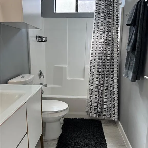 2022 Summerland Ln #4 — Photo 22