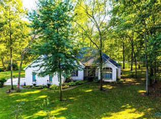 1305 Ottawa Rd, Genoa, OH 43430