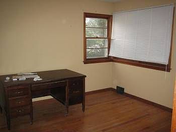 4th image of 1840 N Marywood Ave