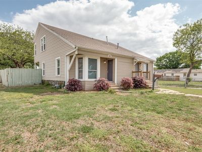 2424 Burbank St, Dallas, TX, 75235