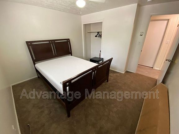 4th image of 193 E Starcrest Dr