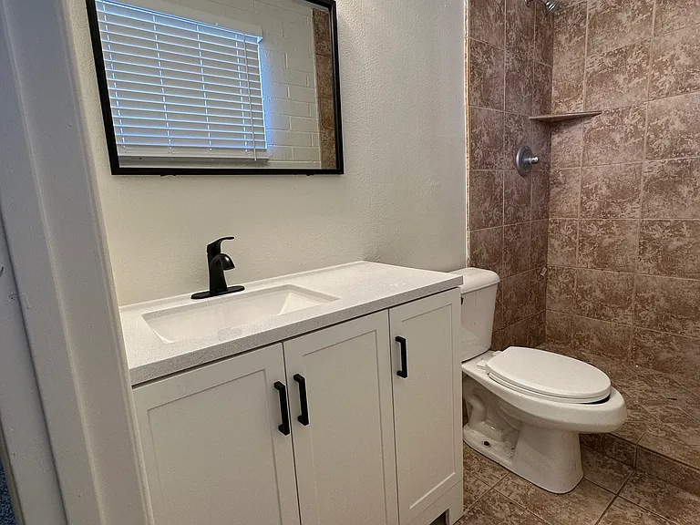 3602 W Rancho Dr — Photo 15