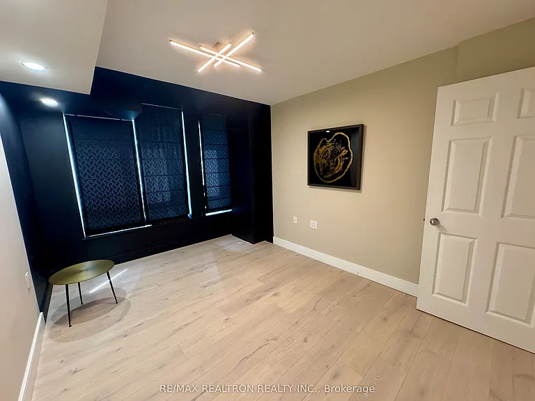 388 Bloor St E #1107 — Photo 18
