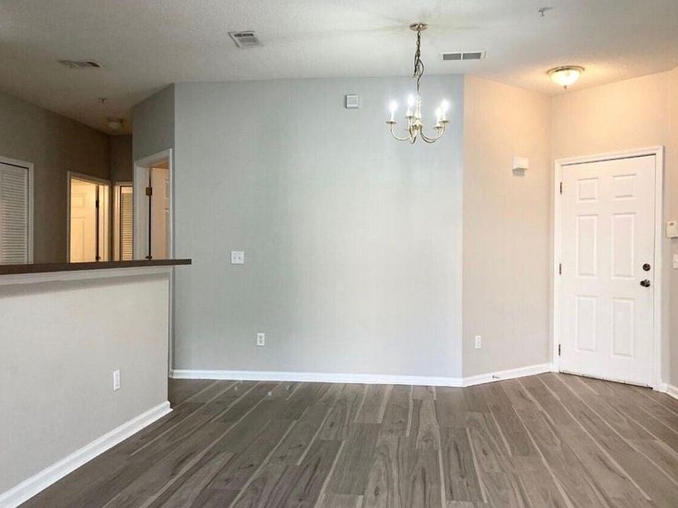 1st image of 3610 Kirkpatrick Cir Unit 3