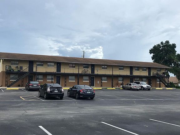3rd image of 609 S Central Ave APT 105