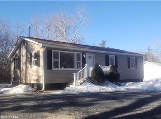 275 Mud Creek Rd, Lamoine, ME 04605