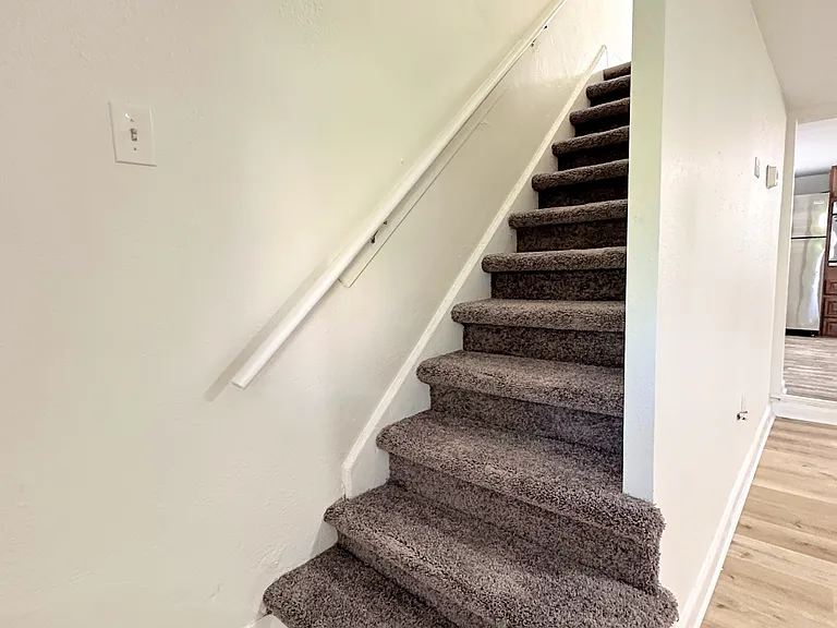 411 Sapphire Way — Photo 9