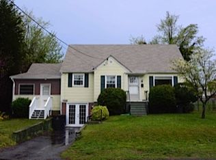 2411 Hoyt St, Winston Salem, NC 27103