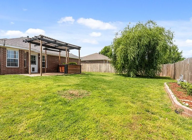 440 N Brookfield Dr — Photo 15