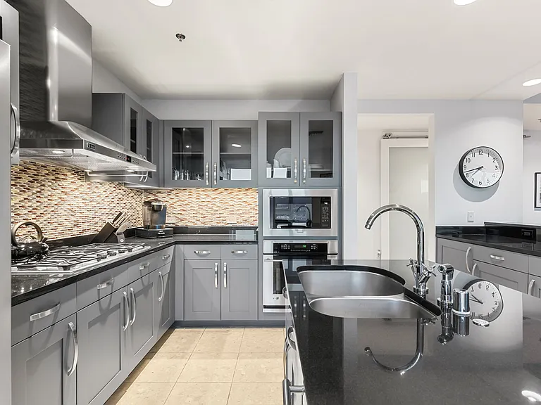 4525 Dean Martin Dr #1906 — Photo 13