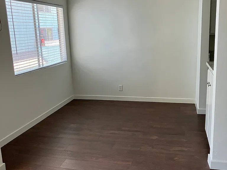 3329 Keystone Ave #6 — Photo 6