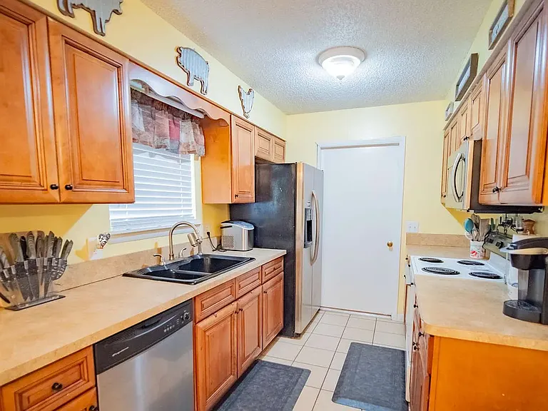1799 SW Leslie Gln — Photo 6